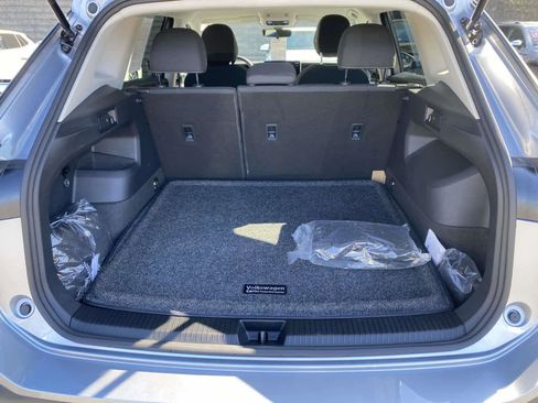 Used 2025 Volkswagen Tiguan S AWD/4WD image 29