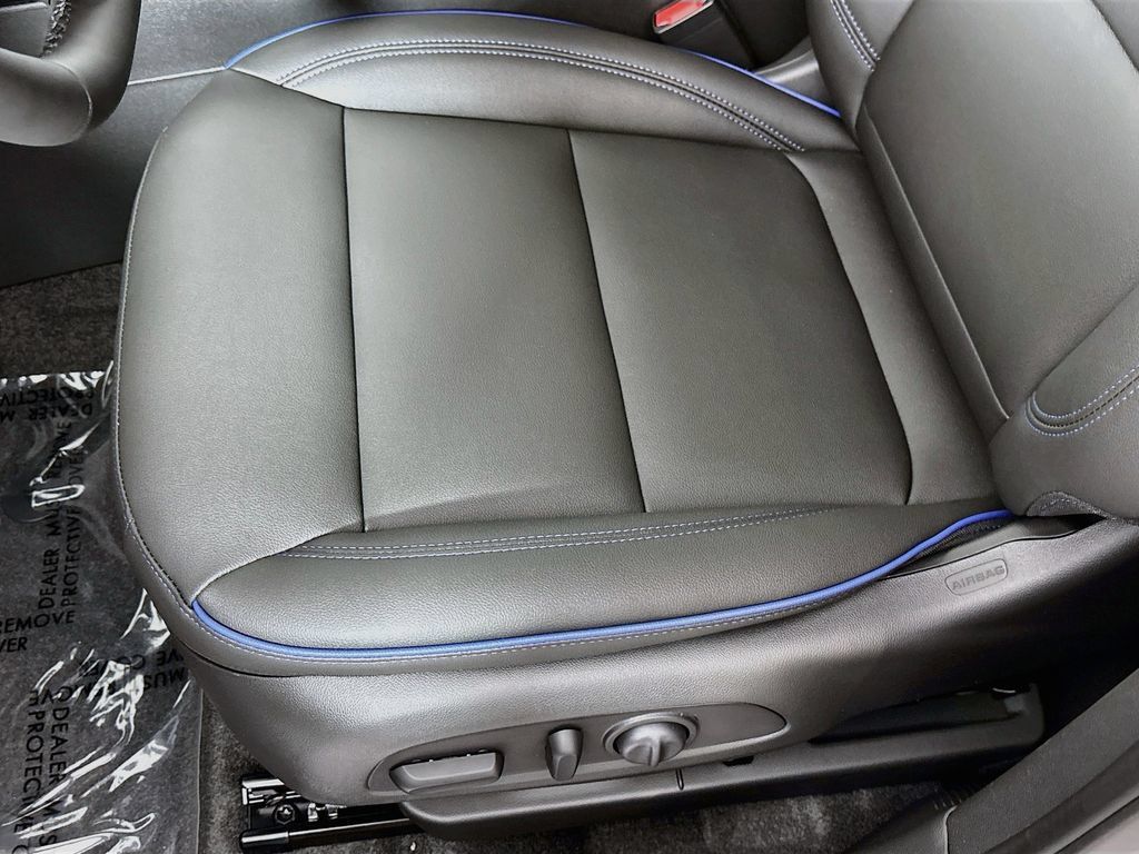 New 2026 Buick Envista Sport Touring w/ Convenience I Package FWD image 17