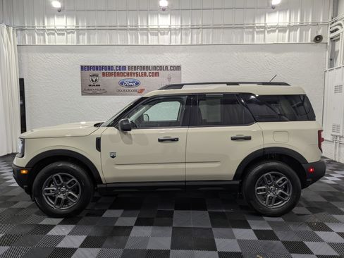 Used 2025 Ford Bronco Sport Big Bend w/ Convenience Package AWD/4WD image 2