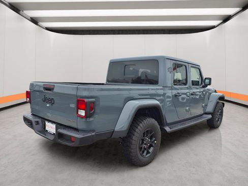 New 2026 Jeep Gladiator Mojave AWD/4WD image 6