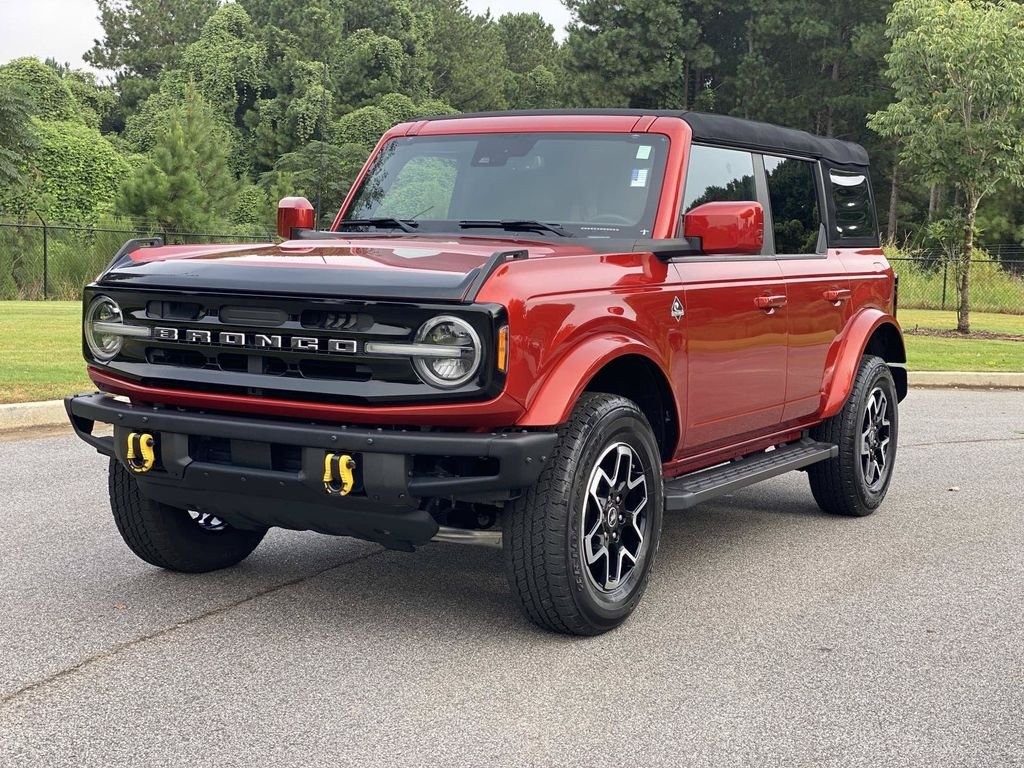 Used 2024 Ford Bronco Outer Banks AWD/4WD image 8