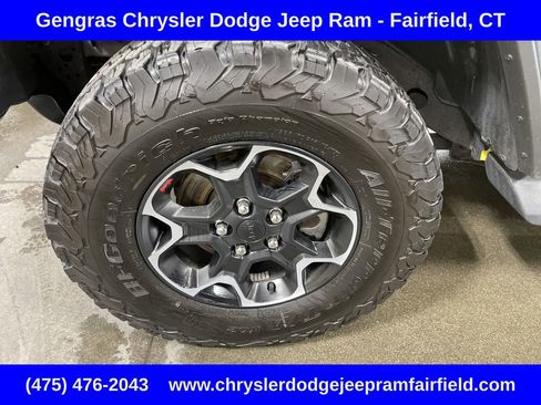 Used 2023 Jeep Wrangler Unlimited Rubicon w/ Cold Weather Group AWD/4WD image 16