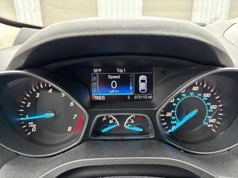 Used 2016 Ford Escape SE w/ Equipment Group 201A image 11