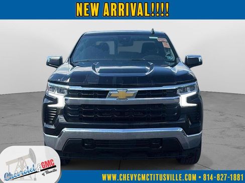 Used 2024 Chevrolet Silverado 1500 LT AWD/4WD image 2