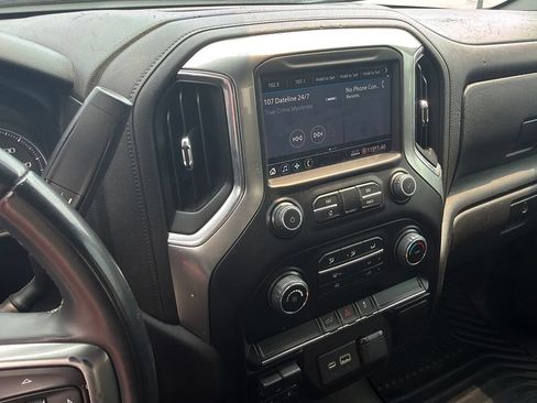 Used 2023 Chevrolet Silverado 2500 LT AWD/4WD image 13