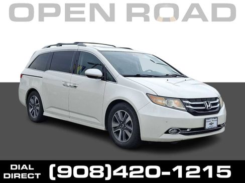 Used 2016 Honda Odyssey Touring Elite image 1
