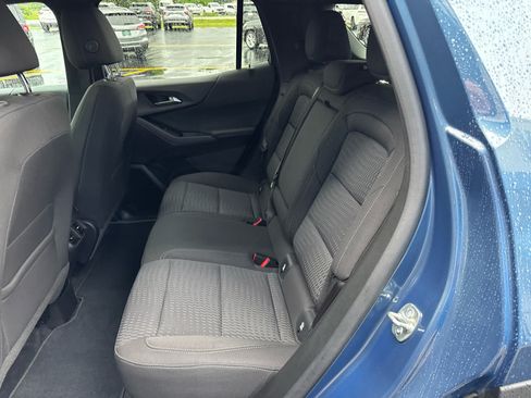 Used 2025 Chevrolet Equinox LT w/ Midnight Edition FWD image 15