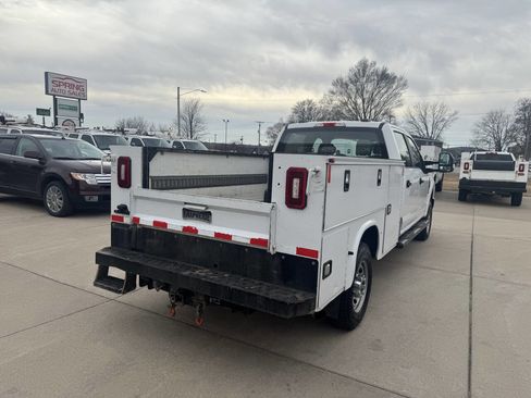 Used 2020 Ford F350 XL w/ Power Equipment Group image 5