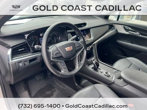 Used 2020 Cadillac XT5 Premium Luxury w/ LPO, Floor Liner Package FWD image 18