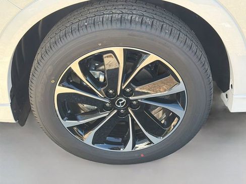 New 2025 MAZDA CX-5 AWD 2.5 S w/ Preferred Package image 41