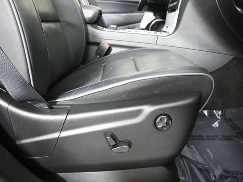 Used 2021 Jeep Grand Cherokee Summit AWD/4WD image 14