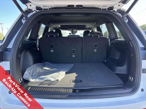 New 2025 Jeep Grand Cherokee Altitude image 39