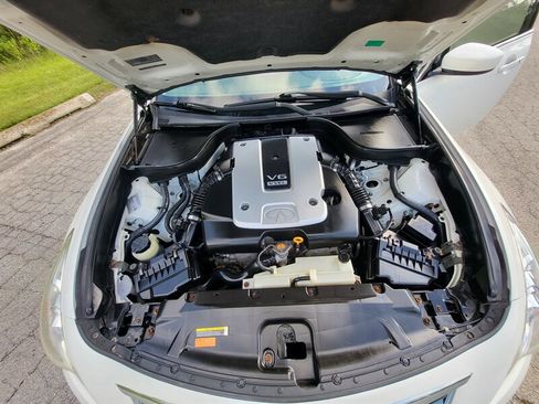 Used 2010 INFINITI G37 x Sedan w/ Premium Pkg AWD/4WD image 34