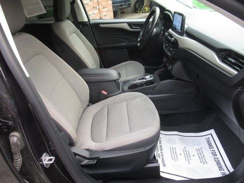 Used 2022 Ford Escape SE w/ Convenience Package AWD/4WD image 6
