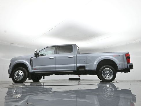 New 2026 Ford F450 Platinum w/ Platinum Plus Package AWD/4WD image 55