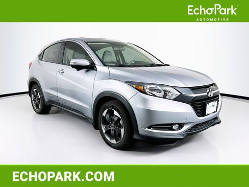 Used 2018 Honda HR-V EX image 1