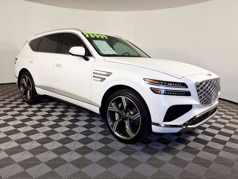 Certified 2025 Genesis GV80 3.5T Prestige image 3