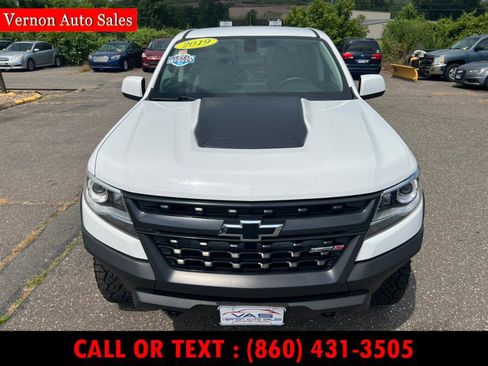 Used 2019 Chevrolet Colorado ZR2 w/ ZR2 Dusk Special Edition image 3