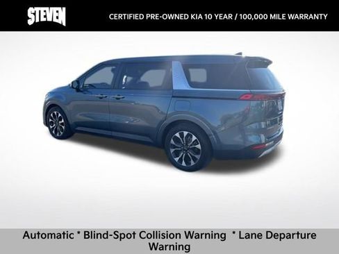 Used 2023 Kia Carnival EX FWD image 5