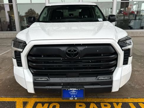 Used 2023 Toyota Tundra SR5 image 6