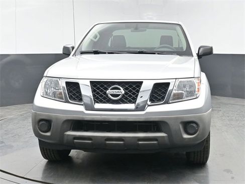 Used 2019 Nissan Frontier S image 3