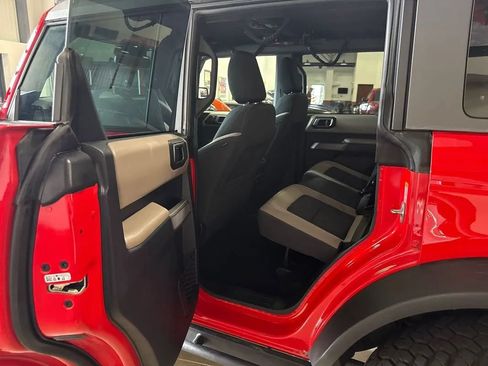 Used 2023 Ford Bronco Wildtrak AWD/4WD image 89