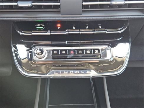 New 2026 Lincoln Corsair Premiere image 18