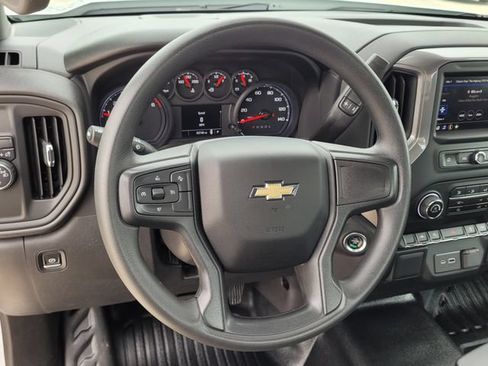 Used 2022 Chevrolet Silverado 1500 W/T RWD image 11