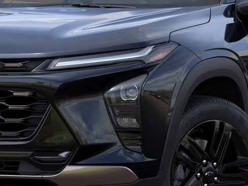 New 2026 Chevrolet Trax ACTIV FWD image 10