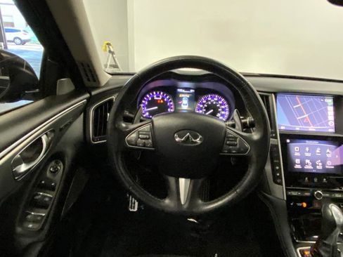 Used 2017 INFINITI Q50 Red Sport 400 image 36