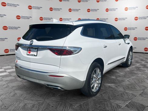 Used 2023 Buick Enclave Essence w/ Experience Buick Package FWD image 5