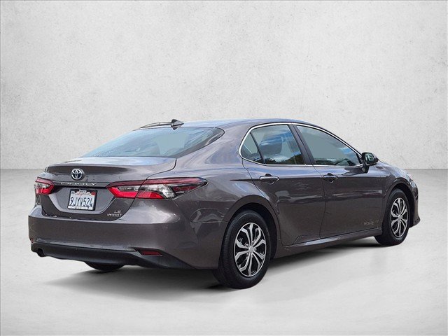 Used 2024 Toyota Camry LE w/ Audio Upgrade Package FWD image 5