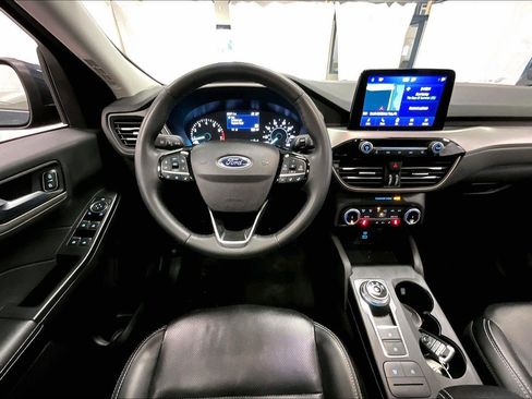 Used 2022 Ford Escape SEL image 5