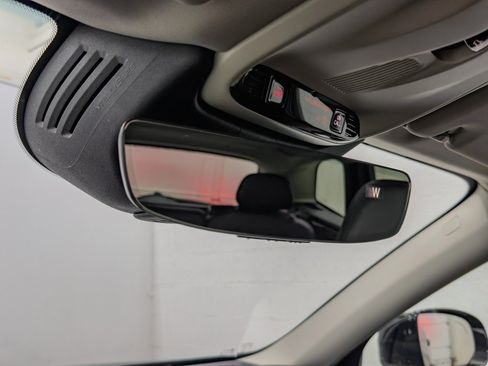 Used 2019 Volvo XC60 T5 Momentum w/ Multimedia Package AWD/4WD image 48