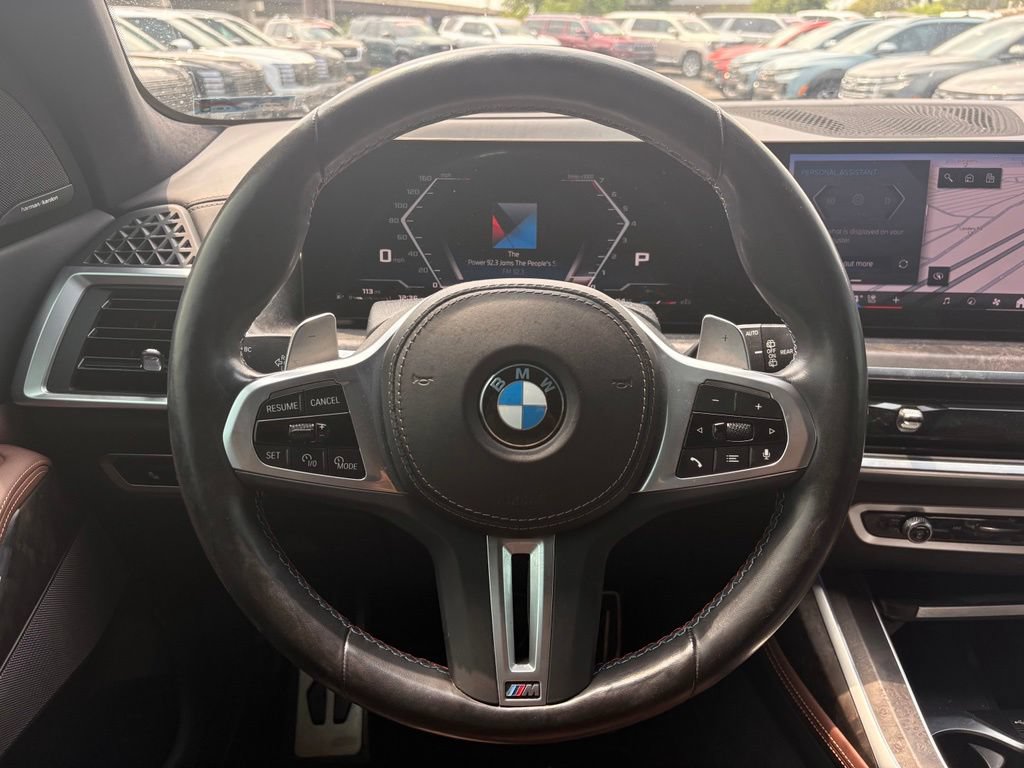 Used 2024 BMW X7 M60i AWD/4WD image 14