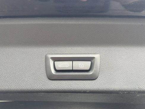 Used 2024 BMW X3 sDrive30i image 11