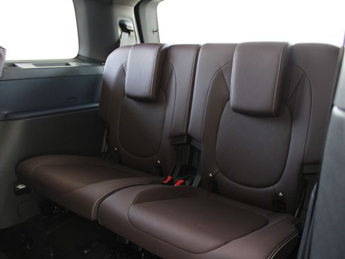 New 2025 Volkswagen ID. Buzz Pro S image 18