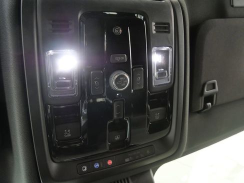 New 2026 GMC Yukon XL Denali w/ Denali Reserve Package AWD/4WD image 29