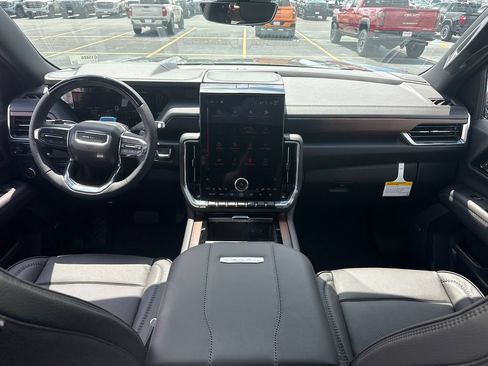 New 2026 GMC Yukon XL Denali w/ Advanced Technology Package AWD/4WD image 29
