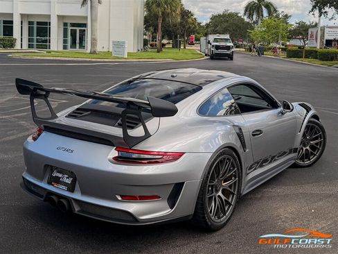 Used 2019 Porsche 911 GT3 RS w/ Weissach Package RWD image 61