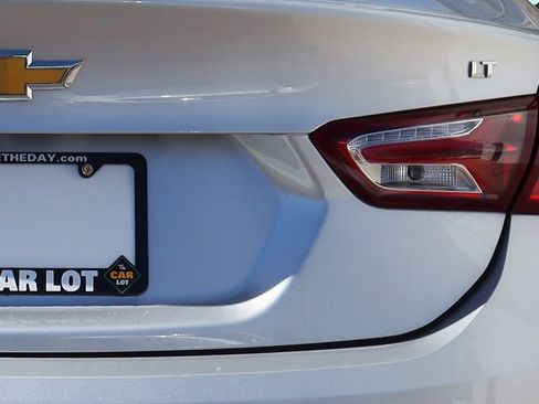 Used 2022 Chevrolet Malibu LT image 20