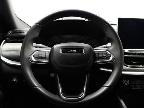 Used 2024 Jeep Compass Latitude AWD/4WD image 20