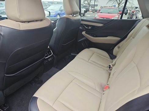 Used 2021 Subaru Outback Limited image 20