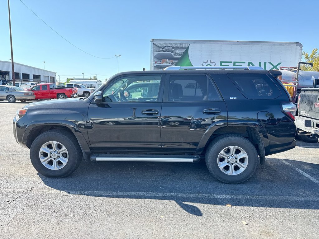 Used 2016 Toyota 4Runner SR5 AWD/4WD image 2