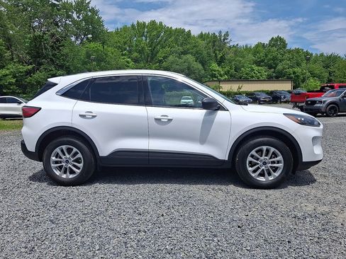 Used 2022 Ford Escape SE AWD/4WD image 8