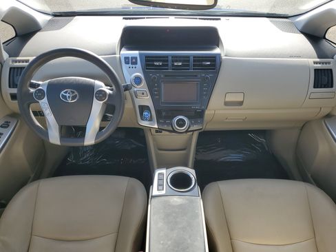 Used 2012 Toyota Prius V Five image 20