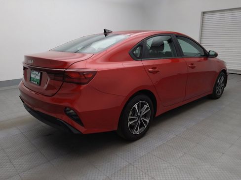Used 2024 Kia Forte LXS FWD image 9