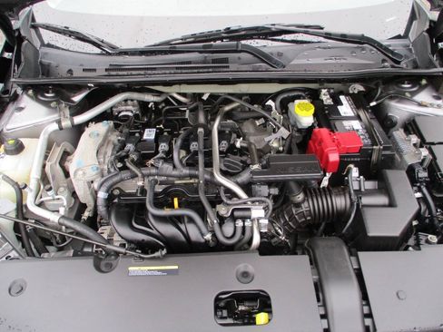 Used 2024 Nissan Sentra S FWD image 8
