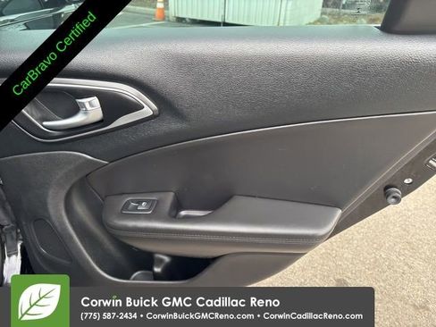 Used 2017 Chrysler 200 Limited Platinum w/ Comfort & Convenience Group image 26