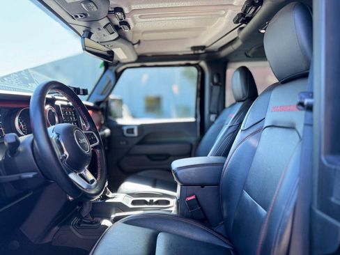 Used 2020 Jeep Wrangler Rubicon image 13